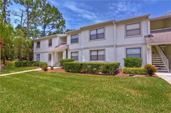 MEADOWS CONDO AT EAST LAKE WOODLANDS