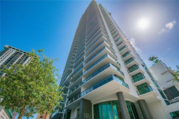 ONE ST PETERSBURG CONDO