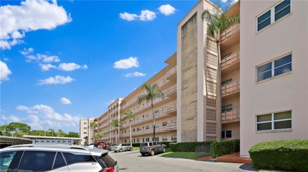 FIVE TOWNS OF ST PETE