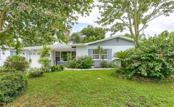 SIRMONS HEIGHTS 1ST ADD