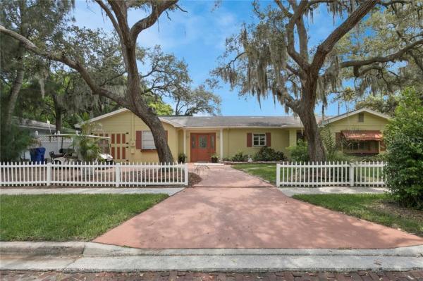 HIGHLAND PARK HELLERS