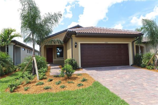 ISLANDWALK AT THE WEST VILLAGES