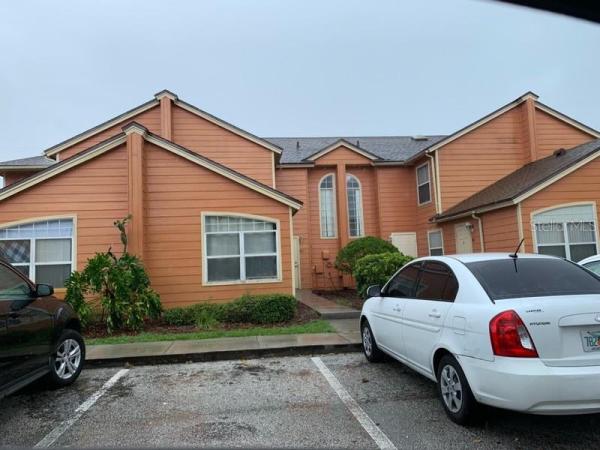 ISLAND CLUB WEST PH 02