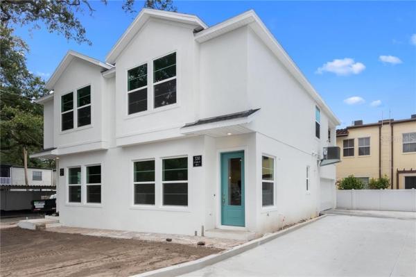 WEST FIG STREET TOWNHOMES