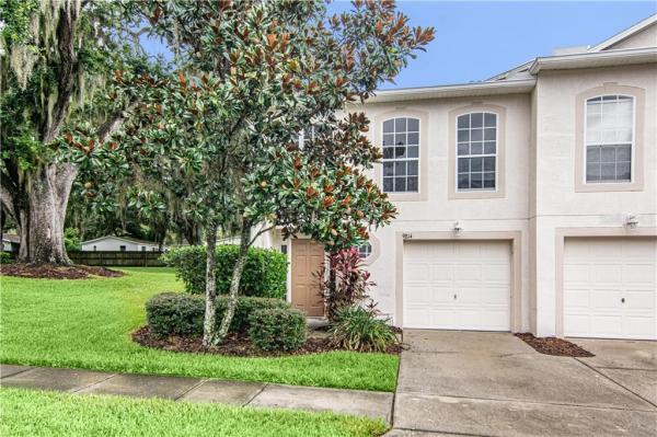 ASHBURN SQUARE TWNHMS