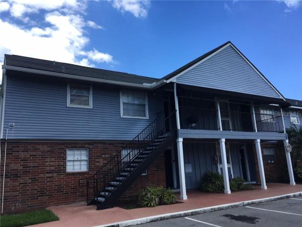 VENETIA COUNTRY CLUB CONDO