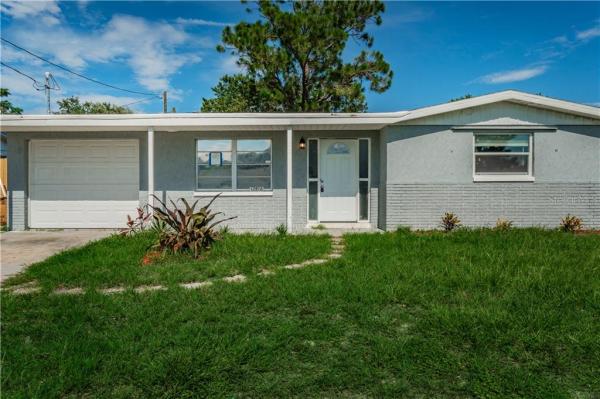 COUNTRY CLUB ESTATES