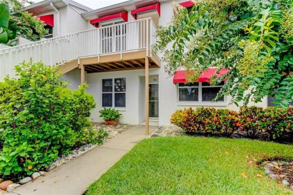 EAST BAY GOLF VILLAS AT WATER VIEW CONDO