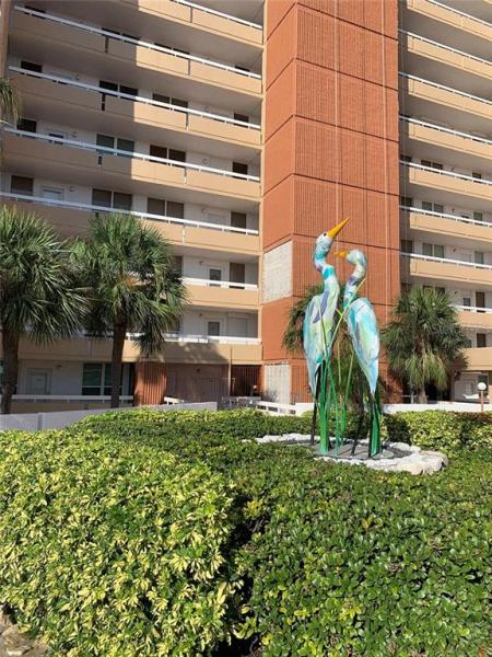 REDINGTON TOWERS 1 CONDO