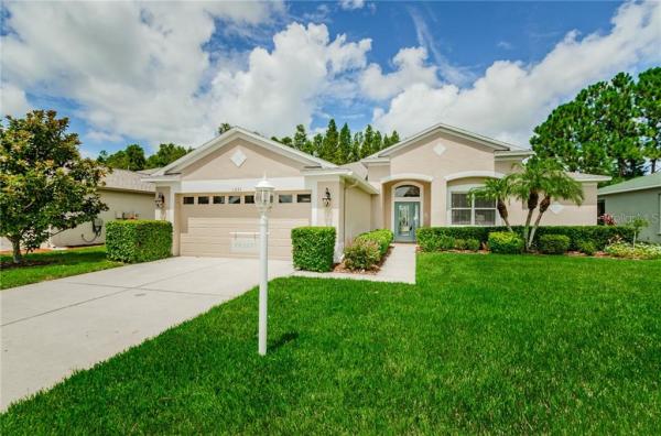 HERITAGE SPGS VILLAGE 01