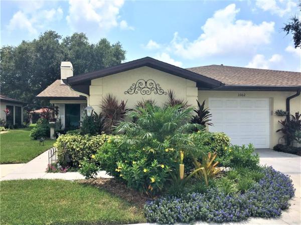 VIVIENDA AT BRADENTON II CONDO