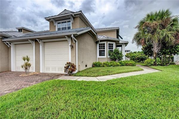 HAMMOCKS-VILLAS PH 12