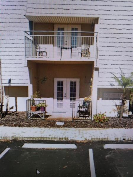 VICTORIA PALMS CONDO