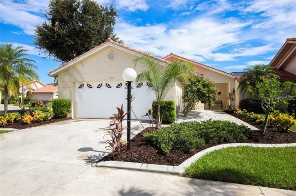 SEVILLE AT CENTER GATE