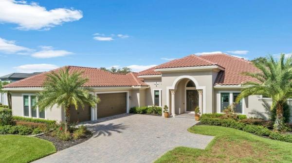 HEATHROW COUNTRY ESTATE