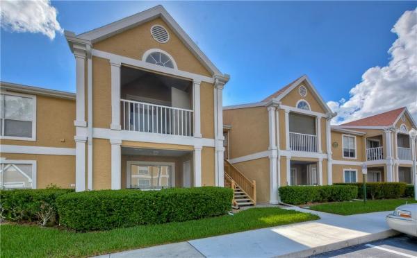 HIGHLANDS AT HUNTERS GREEN