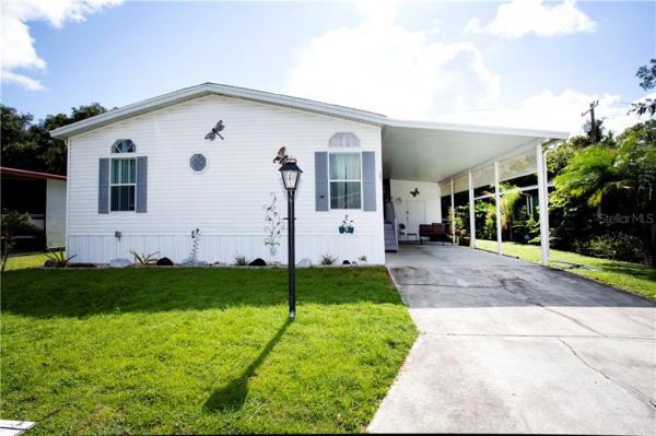 SHADOW BROOK MOBILE HOME UN 3