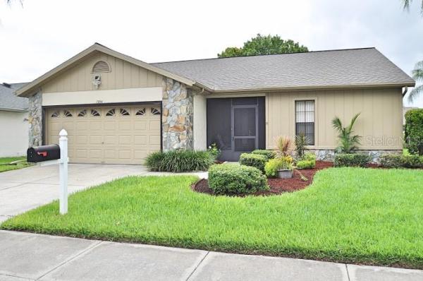 VILLAS ON THE GREEN A CONDOMIN