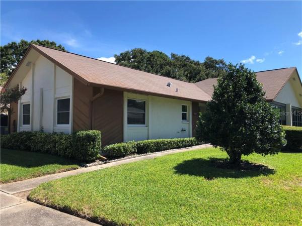 SCOTSDALE CLUSTER CONDO