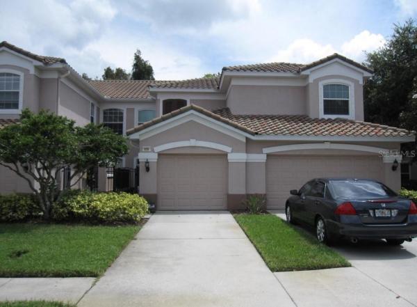 COACHMAN RESERVE CONDO