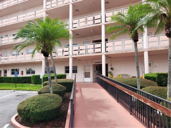 FIVE TOWNS OF ST PETE