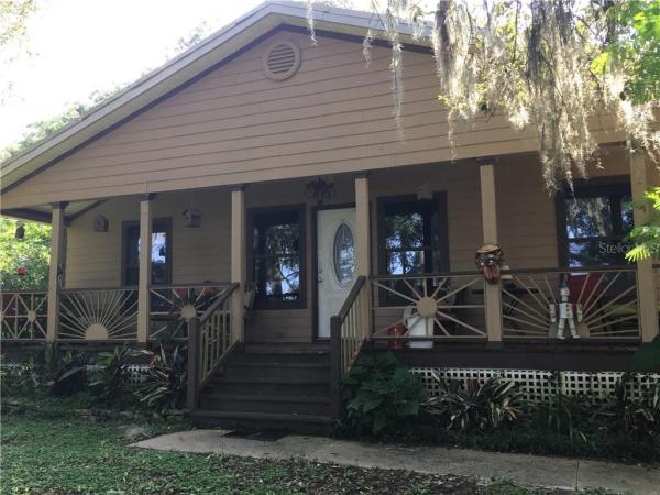 1100 - PIERSON AREA-EAST OF RR