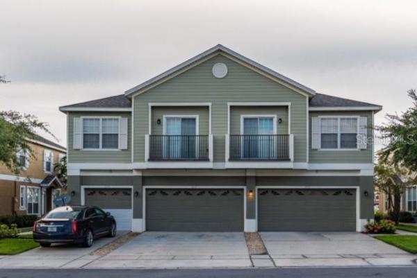 VILLAS AT ESTANCIA CONDO