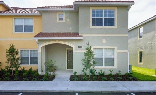 PARADISE PALMS RESIDENCE PH 4