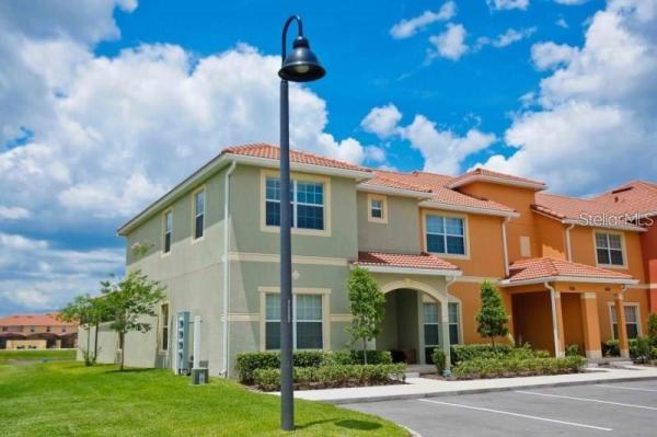 PARADISE PALMS RESIDENCE PH 2