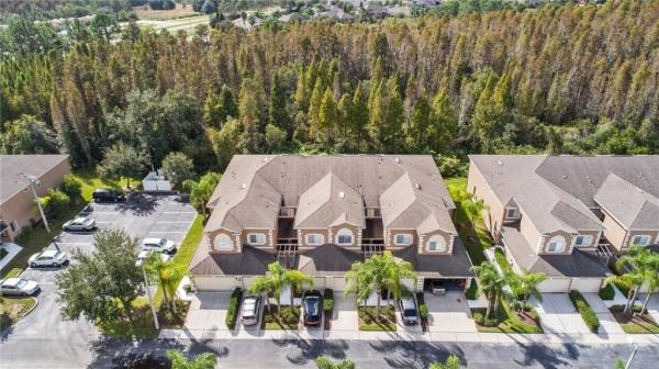 NASSAU POINTE TWNHMS/HERITAGE