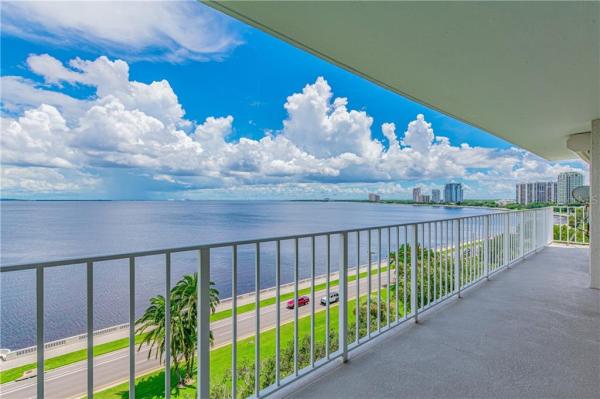 BAYSHORE DIPLOMAT A CONDOMINIU