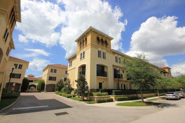 CORDOBA AT BEACH PARK A CONDOM