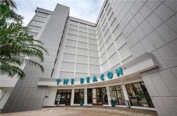 BEACON ON 3RD ST THE