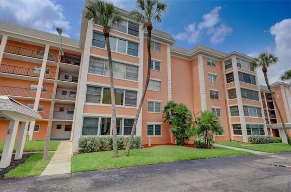 CROSSWINDS COLONY ONE CONDO