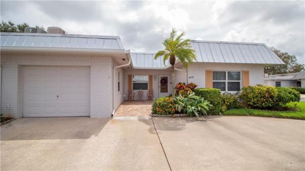 SEMINOLE-ON-THE-GREEN VILLAS