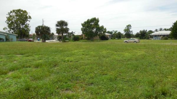 PUNTA GORDA ISLES SEC 11