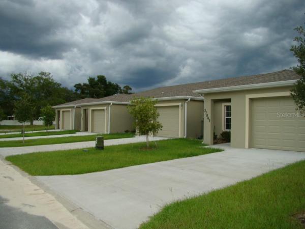 WALNUT GROVE TOWNHOUSES