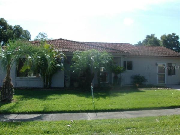 MONTPELIER VILLAGE PH 01