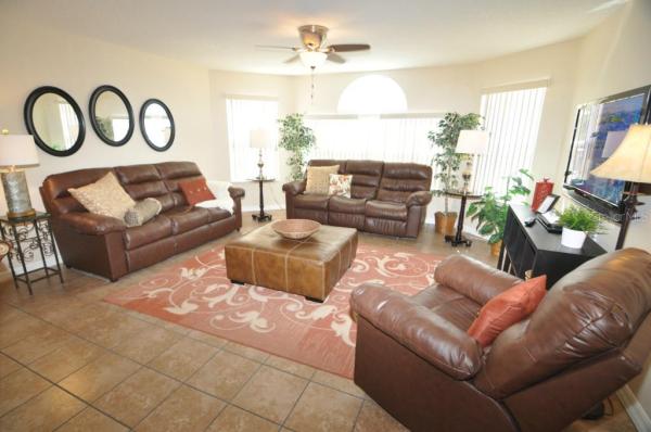 VILLAS/ISLAND CLUB PH 02