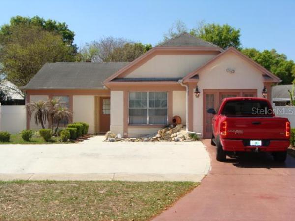 VALRICO MANOR UNIT 01