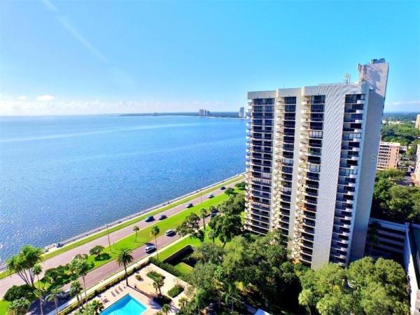 ATRIUM ON BAYSHORE A CONDO