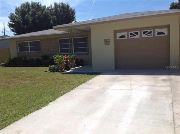 FLORIDA RETIREMENT VILLAGE