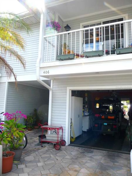 PARADISE LAKES RESORT CONDO