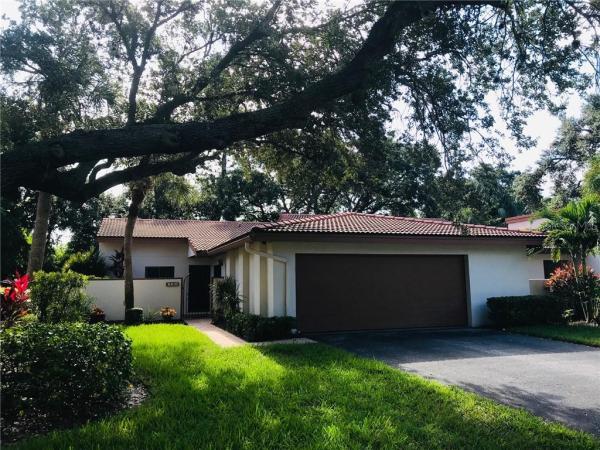 VILLAS AT WILD OAK BAY