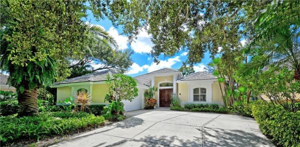 BISHOPSCOURT/OAKS PRESERVE