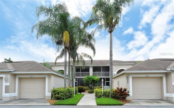 STONEYBROOK VERANDAS 2