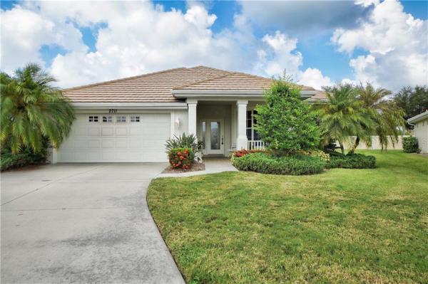 VILLAS AT CHARLESTON PARK