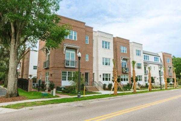 PARK PLACE AT WINTER GARDEN