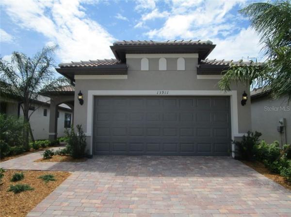 ISLANDWALK AT THE WEST VILLAGES PHASE 4