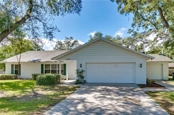 KIRKLAND LAKE ESTATES